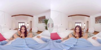 Anissa Kate - Motivation Lesson From Step Mother Vr