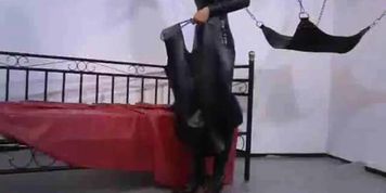GIRLS IN CONTROL - Slutty domina humiliating her slave