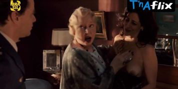 Mariana Lima Breasts Scene  in A Suprema Felicidade