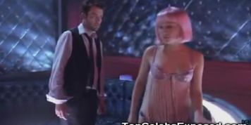 Nathalie Portman Hot Strip! (Anna Friel, Stacy Keibler, Winona Ryder)