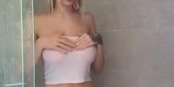 NEW!!! Rusitaok taking a shower