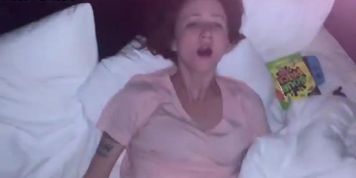 play with daugther pussi while she sleeping