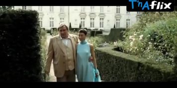Elena Polyakova Breasts Scene  in Vsyo Mogut Koroli