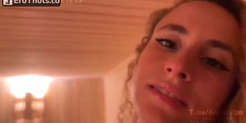 TEFI SANTI SEXO EN EL SAUNA (COMPLETO)
