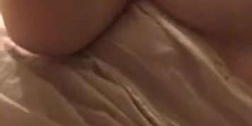 Femme mari&eacute;e infidele pense a moi