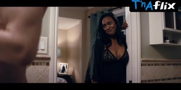 Tatyana Ali Sexy Scene  in Doe