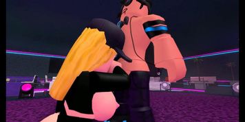 Thick ROBLOX girl gives dude a blowjob in a club at 3 AM