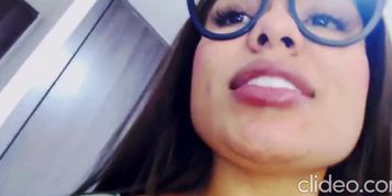 valeria2019hot-cam-model-free-live-sex-show