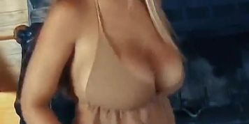 Nice Body!! (Christina Model)