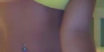 Katie Williams Yellow Lingerie Leak