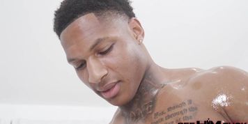 Black Bossmane Dre Rams Into Blonde Bunny Faes Tight Cunt Hard!