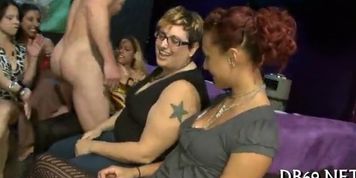 hottie in a green dressed sucks cock - video 5