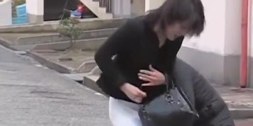 Cute black-haired oriental chick loses her bottom part during sharking odyssey