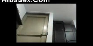 Big boobs latina rubs her clit and squirts on cam