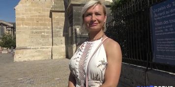 Kim, belle milf, aime le fitness et la sodomie