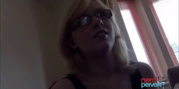 Jessica Lo First Time Dick Sucker