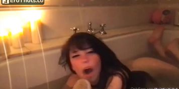 Belle Delphine - Bath Music (Delfynn Delage, Melissa Ludwig)