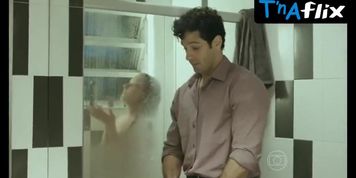 Caroline Abras Breasts Scene  in Felizes Para Sempre?