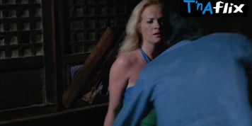 Lindsay Bloom Breasts Scene  in Cover Girl Models
