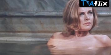 Honor Blackman Breasts Scene  in Kampf Um Rom I
