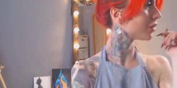 CAM4FREE - Wild Babe Extremely Rubs Her Pussy