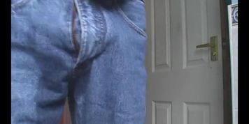 Almost made it - Jeans wetting