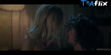 Karolina Szymczak Butt,  Breasts Scene  in Gwiazdy