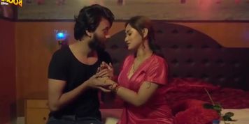 Finally Bhabhi Agreed For Tits Massage