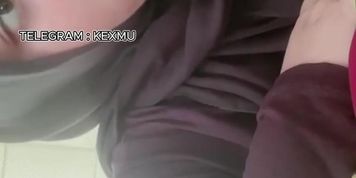Hijab Cantik Gemoy Spill Toket Gede