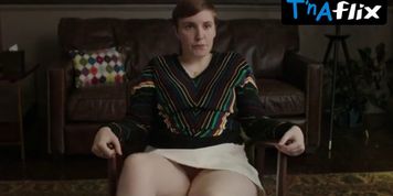 Lena Dunham Bush Scene  in Girls