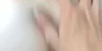 Dai scopami forte in auto senza farci vedere