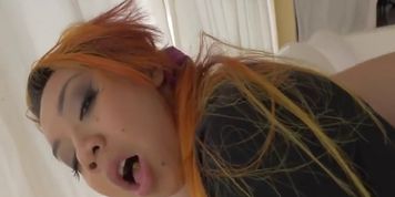 Asian teen deepthroats