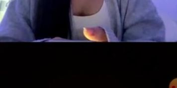 Shocked teen ometv reaction