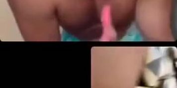 Karlyane Menezes Webcam