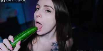 Malinka JOI deepthroat