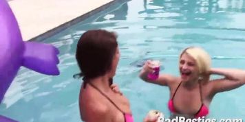 Sexy Girls Suck Dick And Dicked
