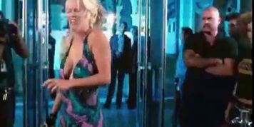 Jenny McCarthy in Dirty Love