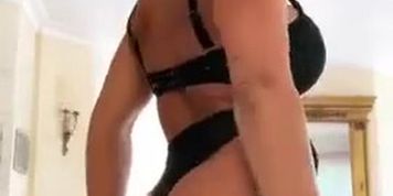Big boobs round ass milf