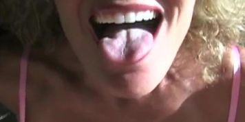 Cum in my MYLFs mouth