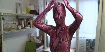 Tokyo Zentai Club Interview 4