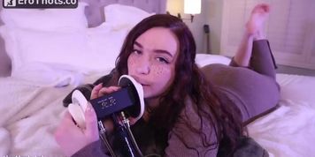 rose asmr bed earlicking