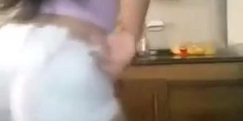 Ro perrendo y muestra la tanga♡ - 
