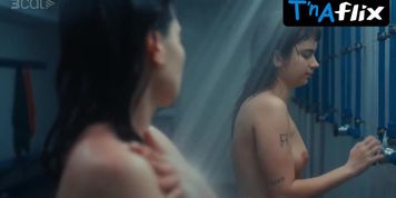 Sonia Ninyerola Breasts Scene  in Sense Filtres