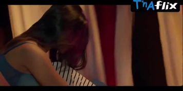 Sneha Namanandi Sexy Scene  in Ragini Mms Returns