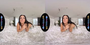 SexBabesVR - 180 VR Porn - Sexual Impulses with Foxii Black