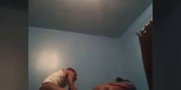 She Cheats On Her Boyfriend
