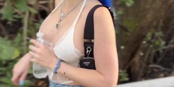 MRLUCKYLIFE - Jewelz Blu Is A WILD Woman When You Bring Her Outdoors