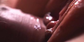 Macro-video of frictions. He came 3 times