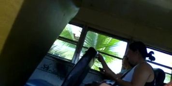 Flashing in the bus