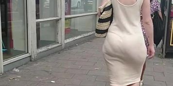 Mature Pawg Walking